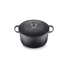 Signature Round Deep Oven