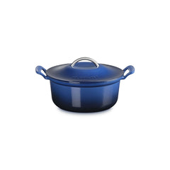 Modern Heritage Round Dutch Oven
