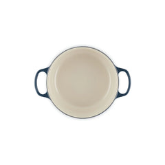 Signature Round Dutch Oven