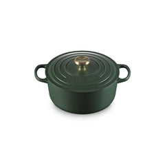 Signature Round Dutch Oven