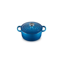 Signature Round Dutch Oven