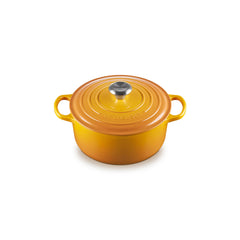 Signature Round Dutch Oven