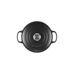 Signature Round Wide Oven