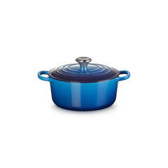 Signature Round Dutch Oven