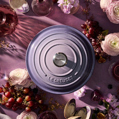 Signature Round Dutch Oven